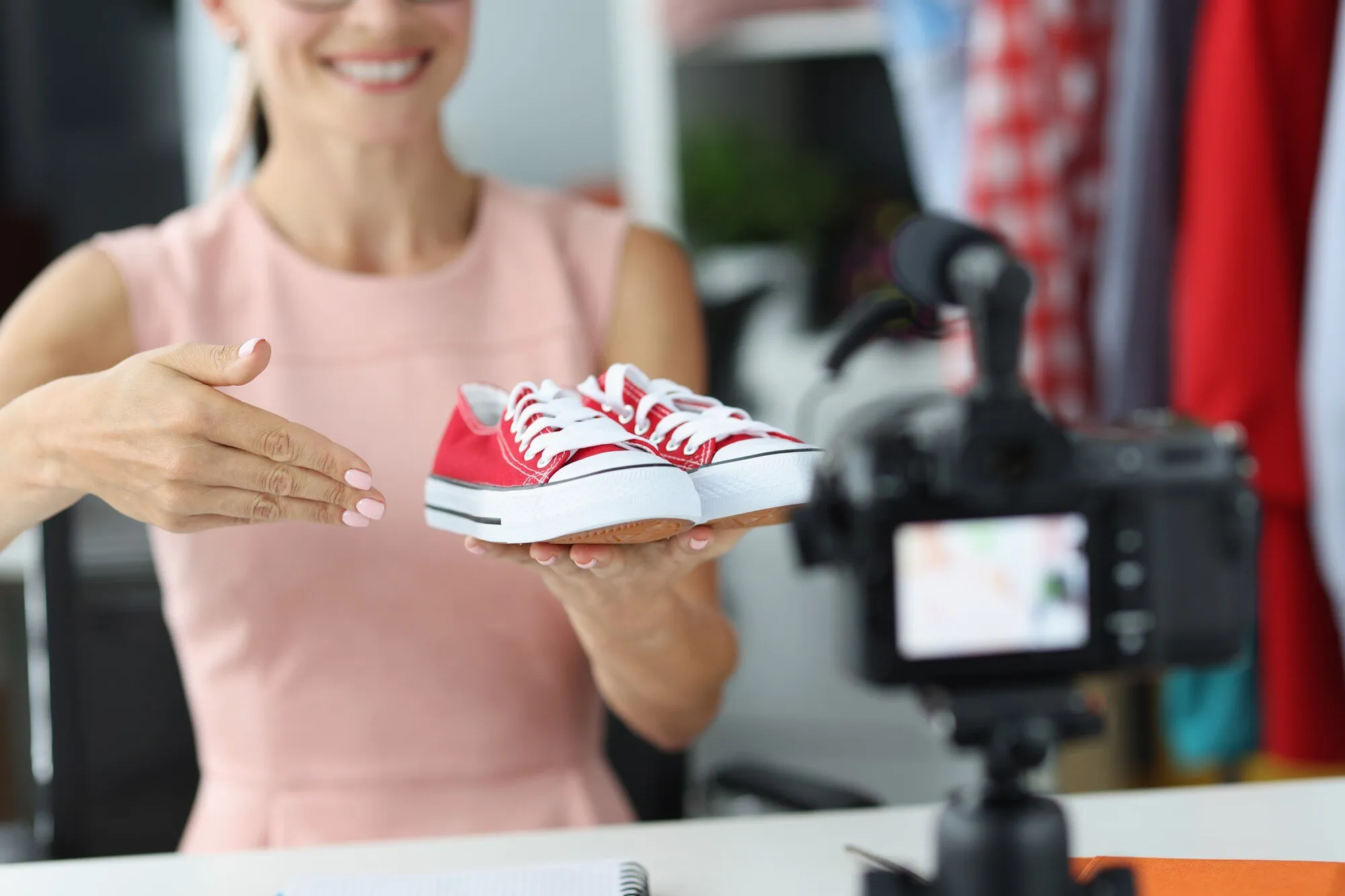 Product Videos for E-Commerce: The New Age of Shopping