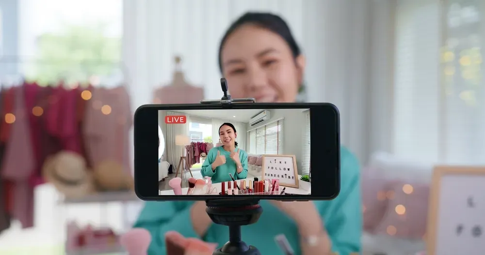 The Future of Online Retail: Video and Social Commerce