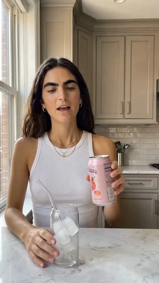 Kitchen beverage UGC video