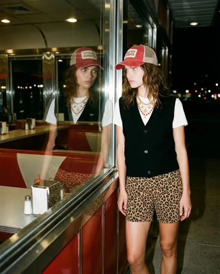 Diner reflection fashion editorial video