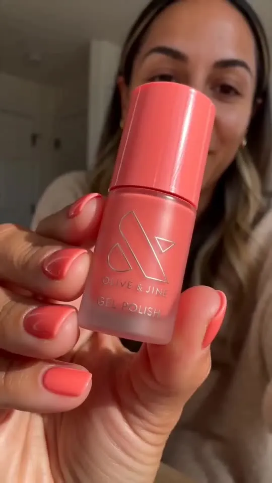 Blush stick close-up ad video